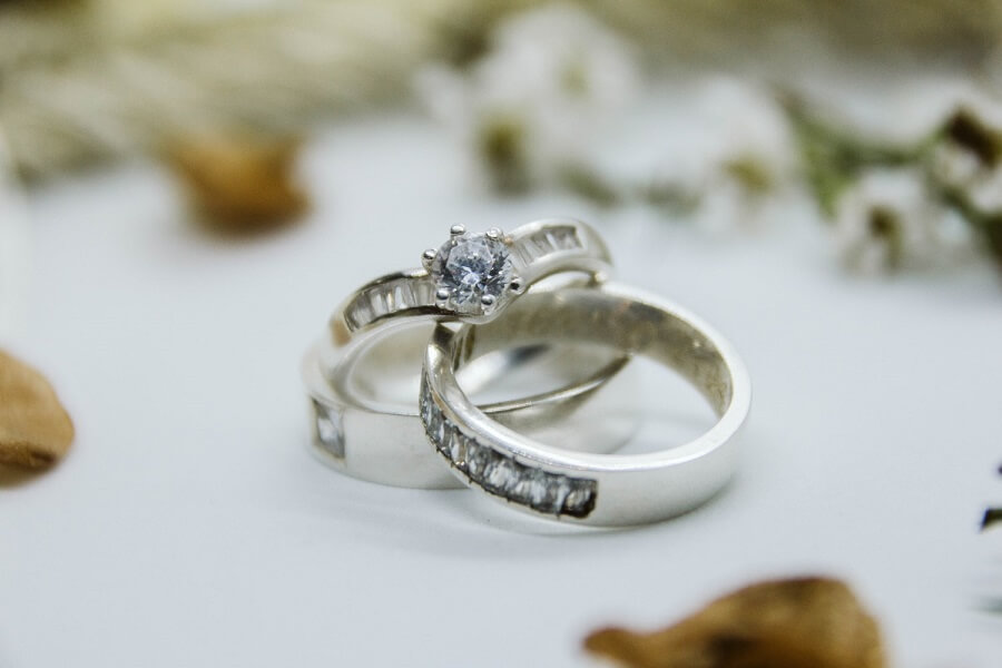 5 Tips for Buying an Engagement Ring